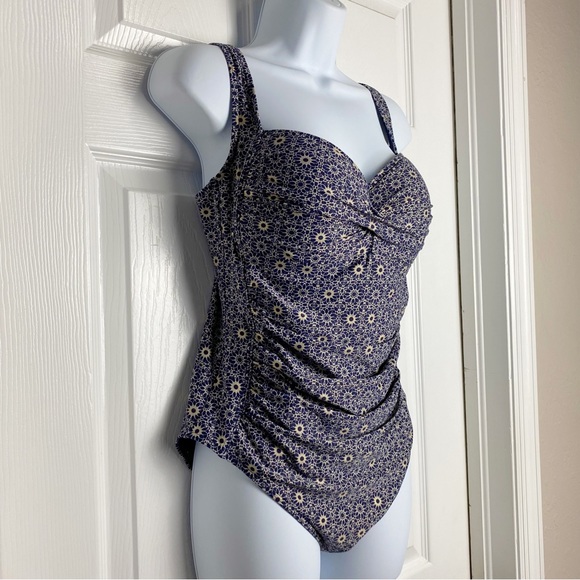 Bond-Eye Australia Joanne One Piece Foils Swimsuit Multi-Fit Cup - Picture 5 of 8